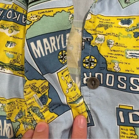 Liz Claiborne Vintage Map Shirt - Picture 2 of 5